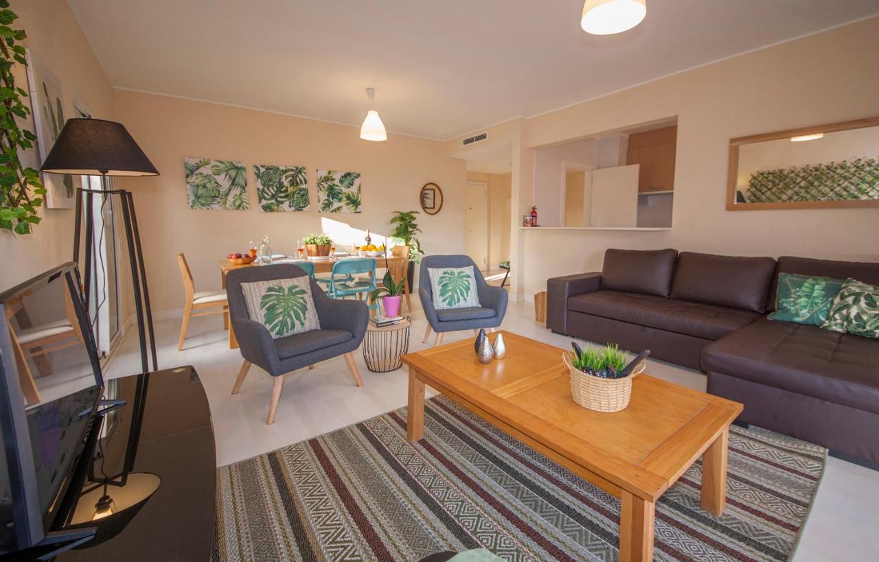 B02 - Fantastic Apartment With Pool 포티마오 외부 사진